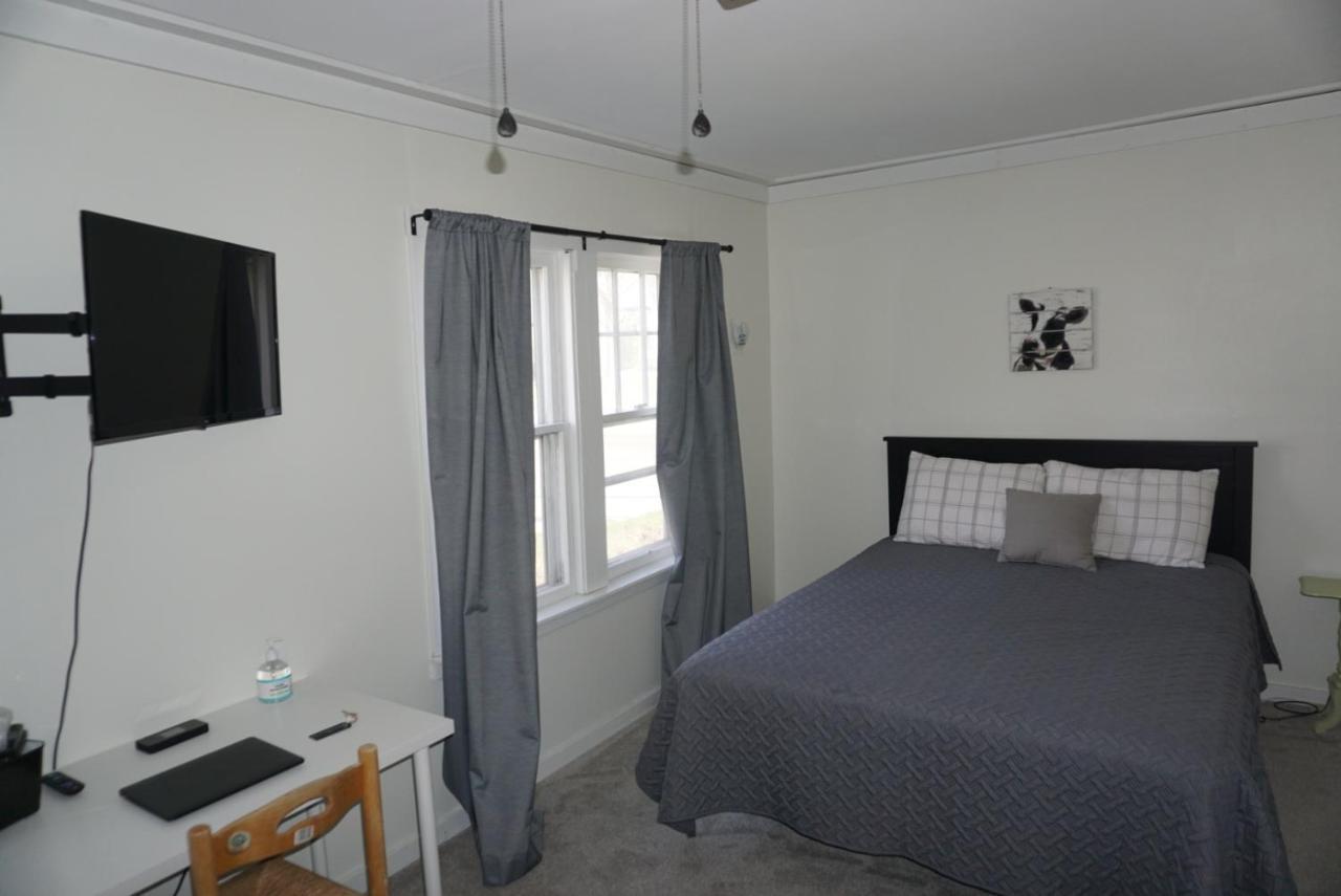 Charlevoix House - The Northside Bed & Breakfast Ngoại thất bức ảnh